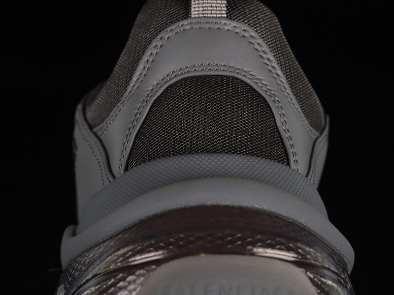 Balenciaga TRIPLE S TRAINER