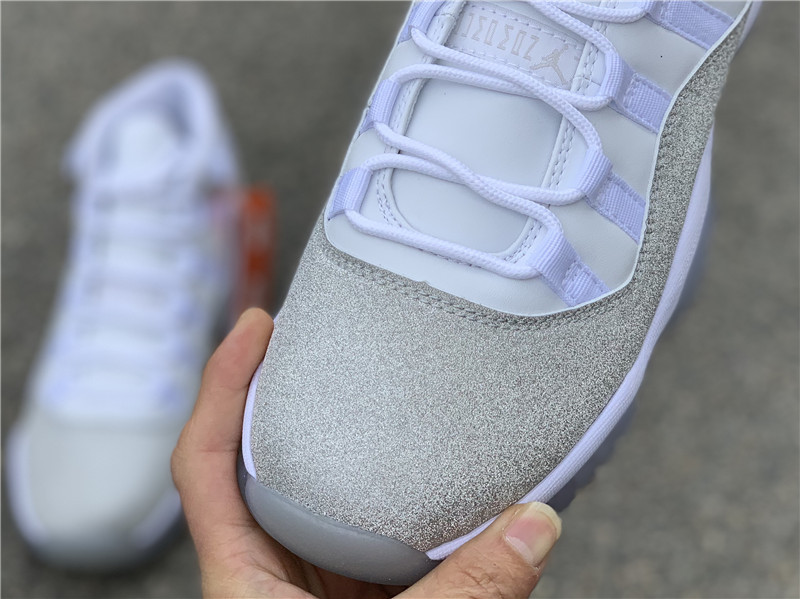 AIR JORDAN 11 RETRO "METALLIC SILVER" AR0715-100