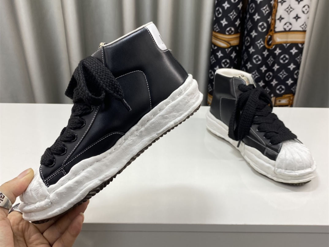 Maison Mihara Yasuhiro High-Top Sneakers MMY-021