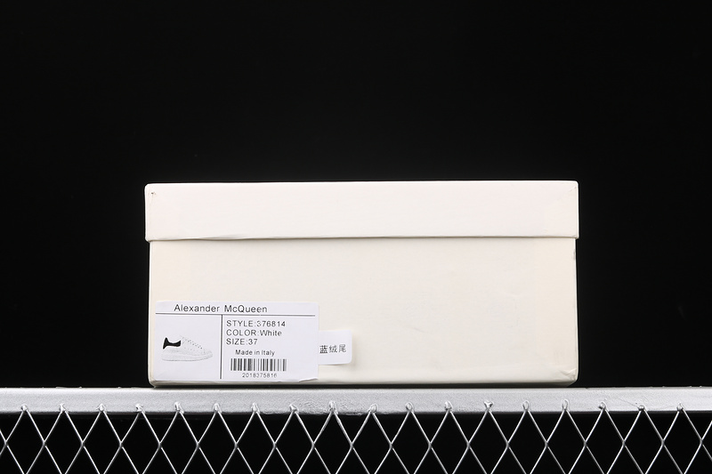 MCQUEEN OVERSIZED SNEAKER