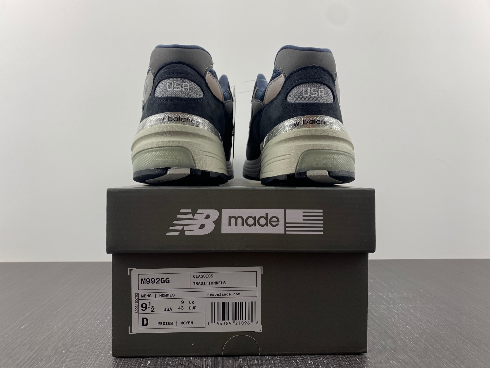 New Balance 992 Navy Grey - M992GG