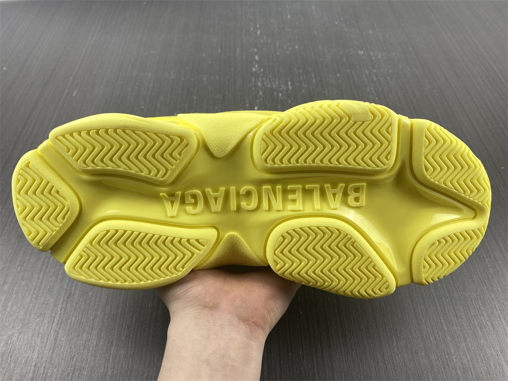 Balenciaga TRIPLE S TRAINER