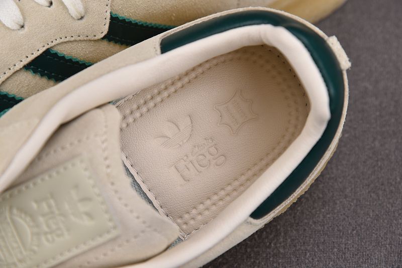 Ronnie Fieg x Clarks x 8th Street Samba