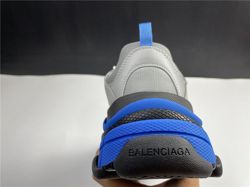 Balenciaga TRIPLE S TRAINER