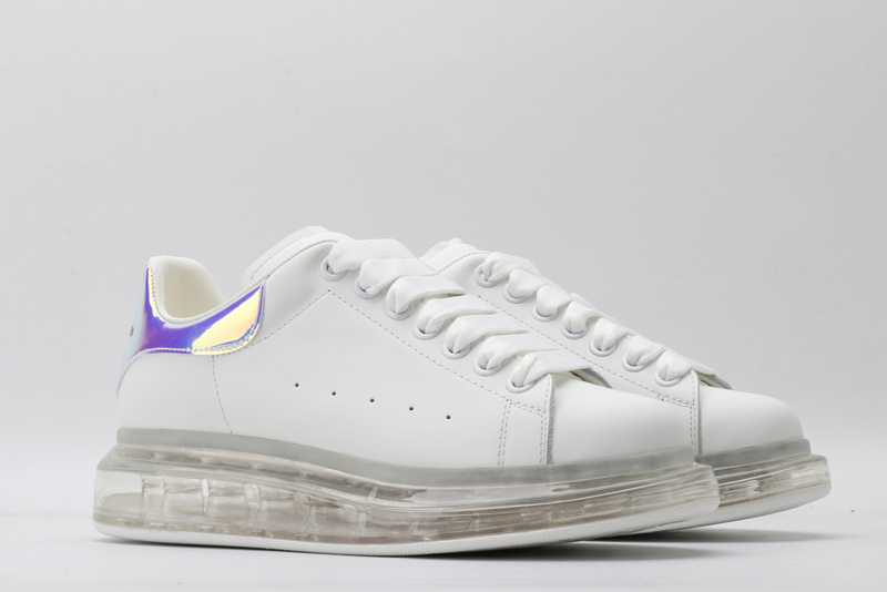 MCQUEEN OVERSIZED SNEAKER