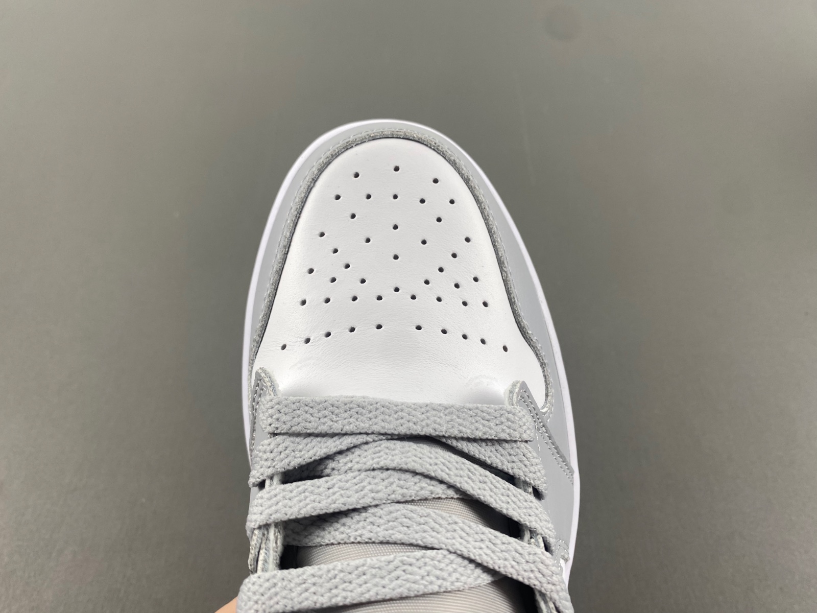 AIR JORDAN 1 MID SE "LEGEND PINK" GS SHOES   DQ8426-104