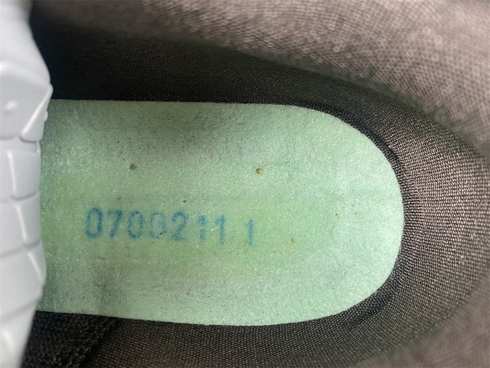 Travis Scott Nike Air Max 1 DO9392-701