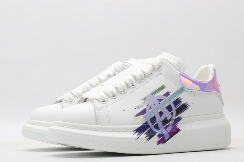 MCQUEEN OVERSIZED SNEAKER