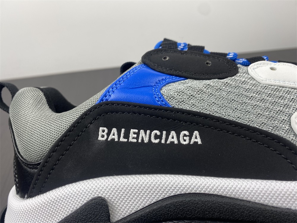 Balenciaga TRIPLE S TRAINER