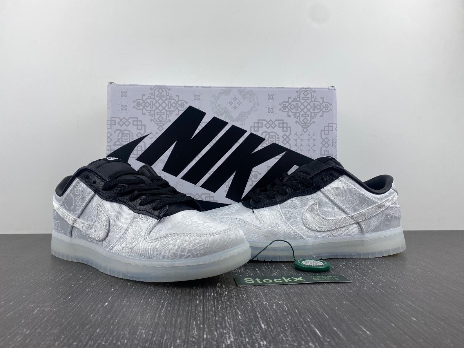 CLOT x fragment x Nike Dunk Low FN0315-110