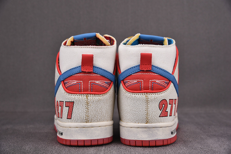 Ishod Wair x Magnus Walker x Nike SB Dunk High DH7683-100