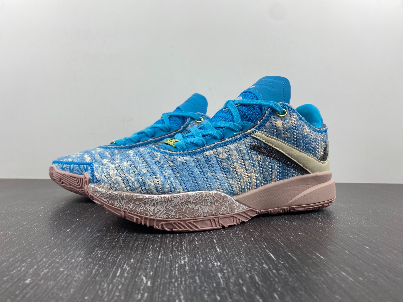 Nike LeBron 20 "All-Star" DV1191-400