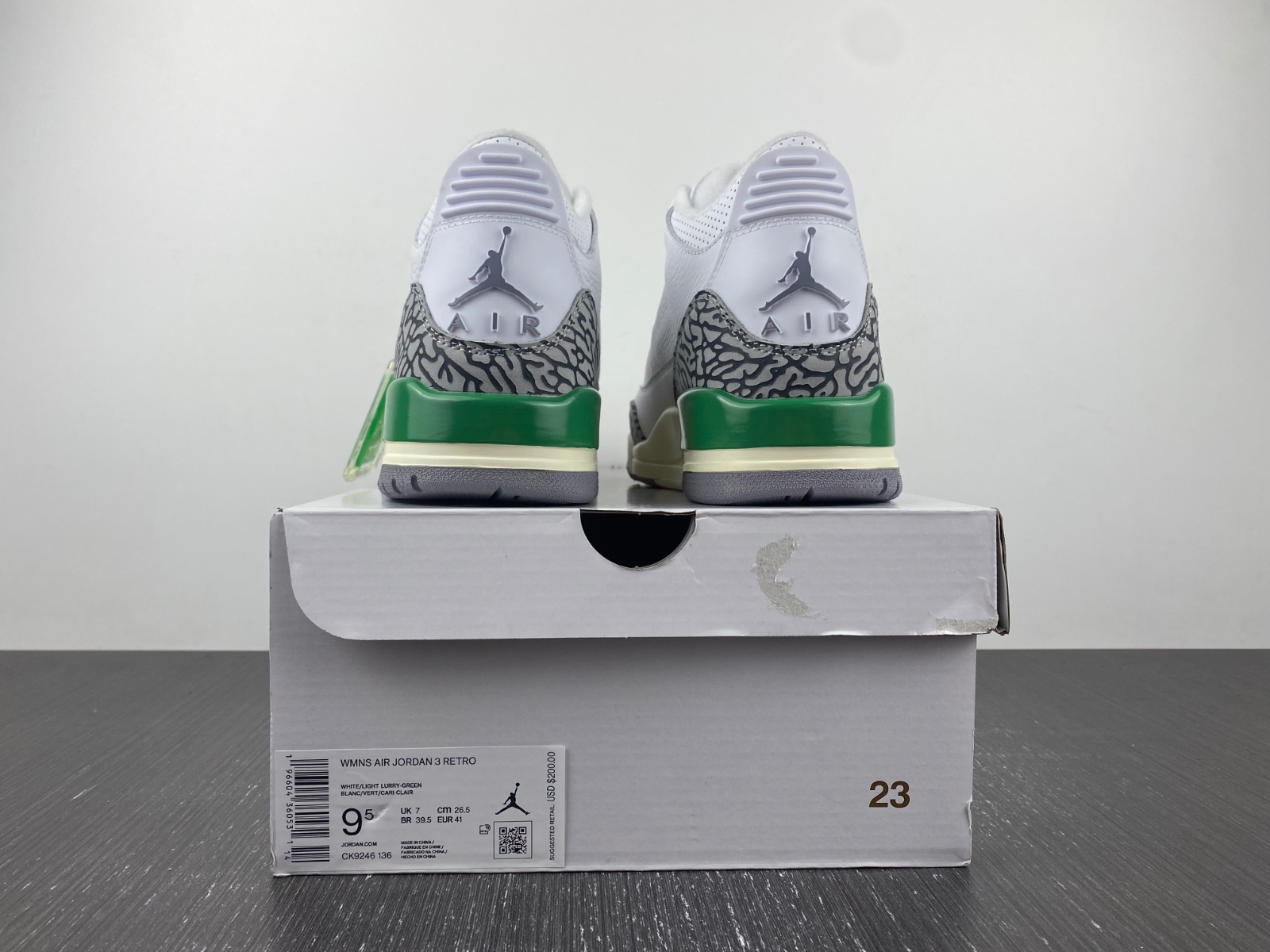 Air Jordan 3 Lucky Green CK9246-136