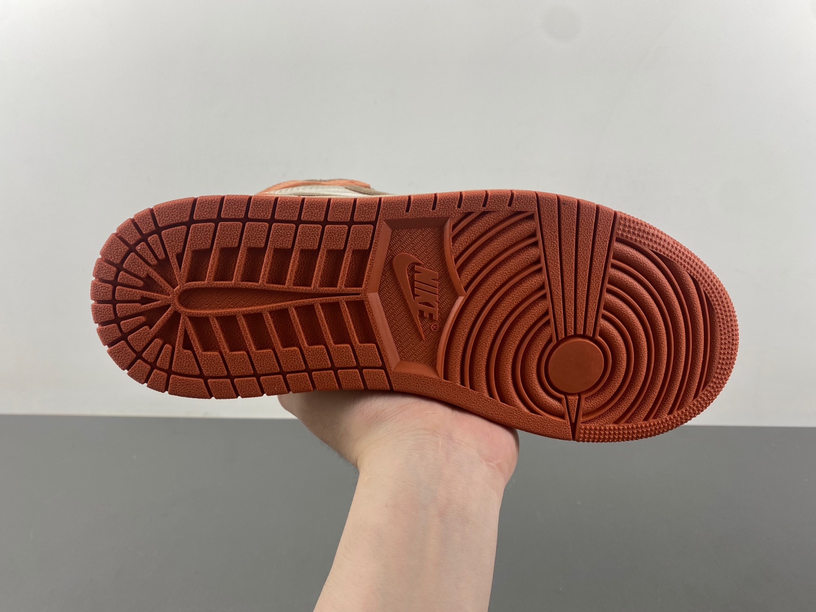 Air Jordan 1 High OG “Dusted Clay” FQ2941-200