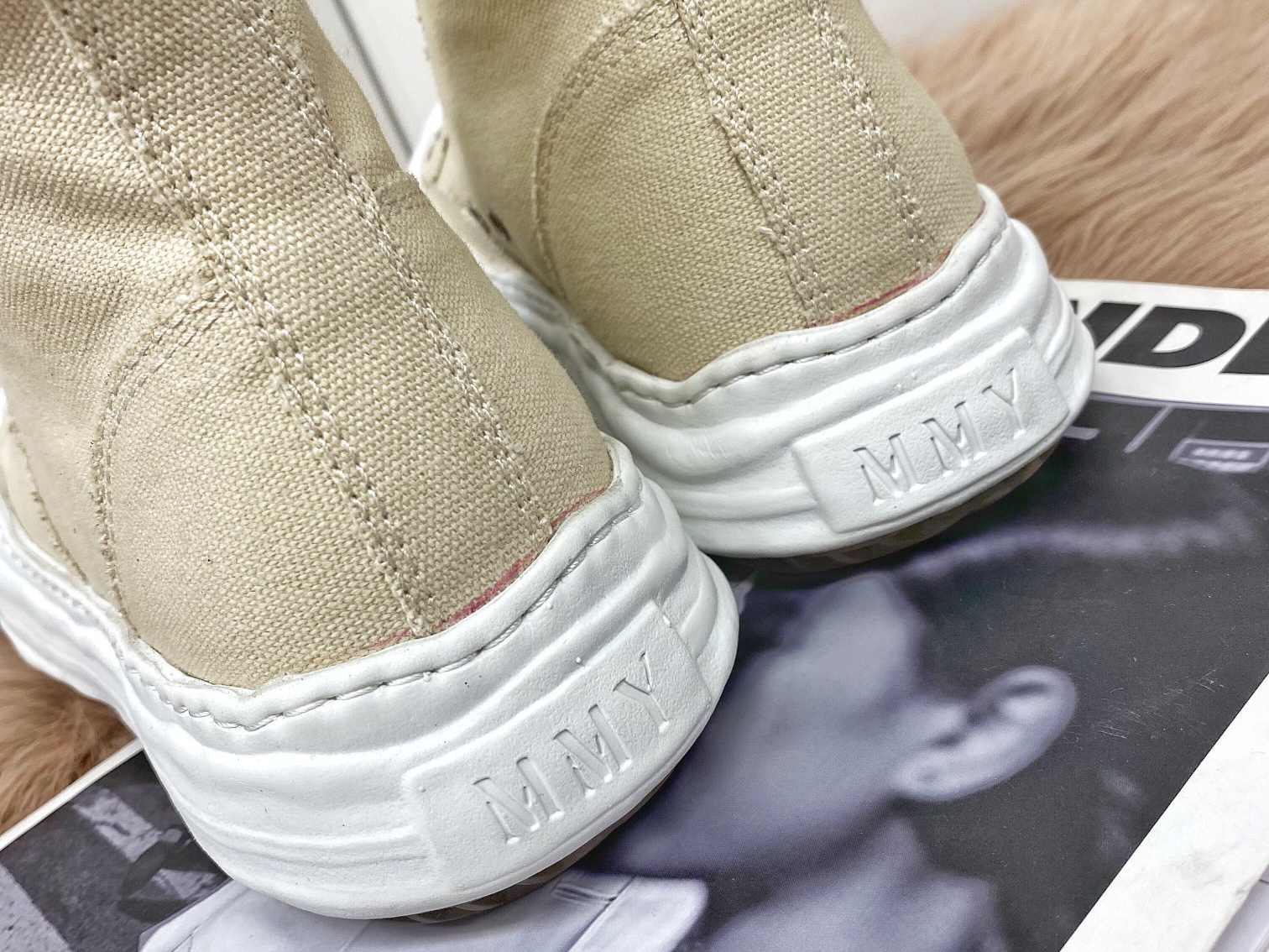 Maison Mihara Yasuhiro High-Top Sneakers  MMY-004