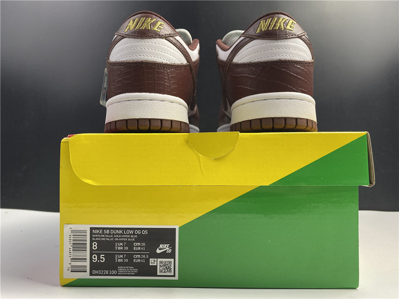 Supre* X Dunk Low OG SB QS 