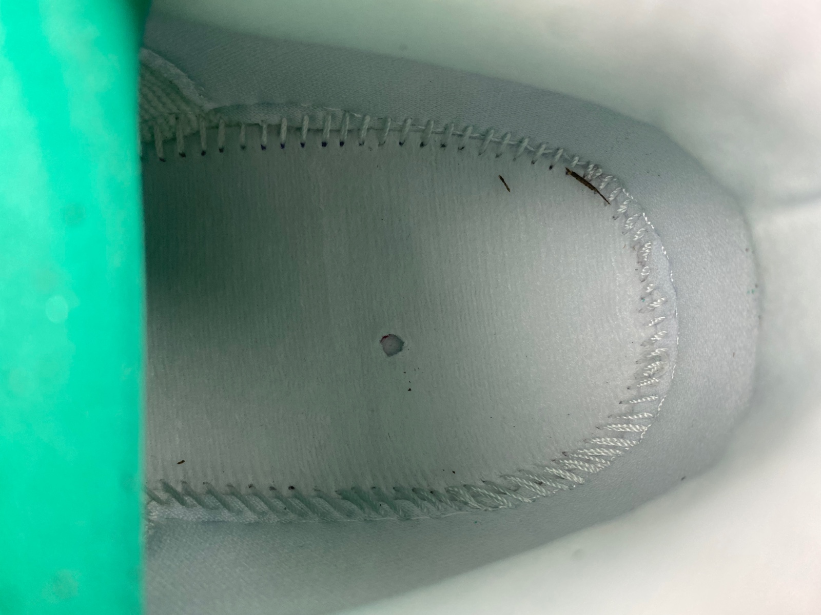 Air Jordan 4 RM HQ3441-111