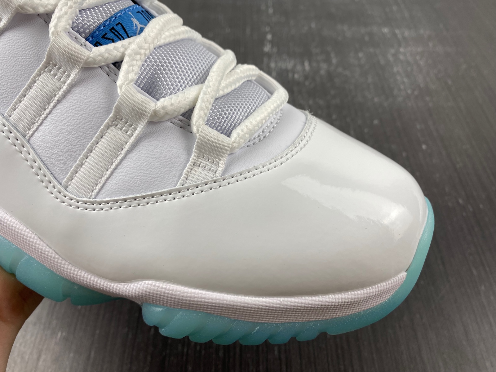Air Jordan 11 Retro Legend Blue 378037-117