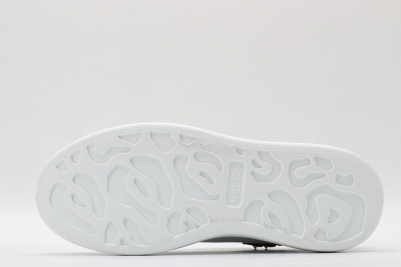 MCQUEEN OVERSIZED SNEAKER