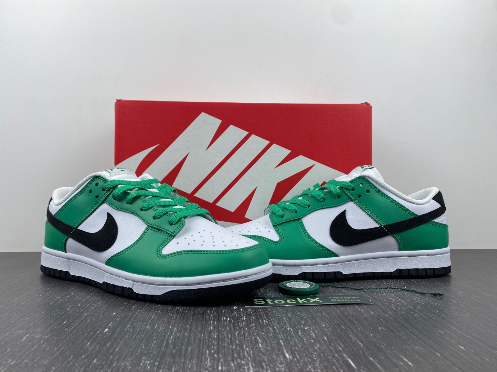 Nike Dunk Low N/A FN3612-300