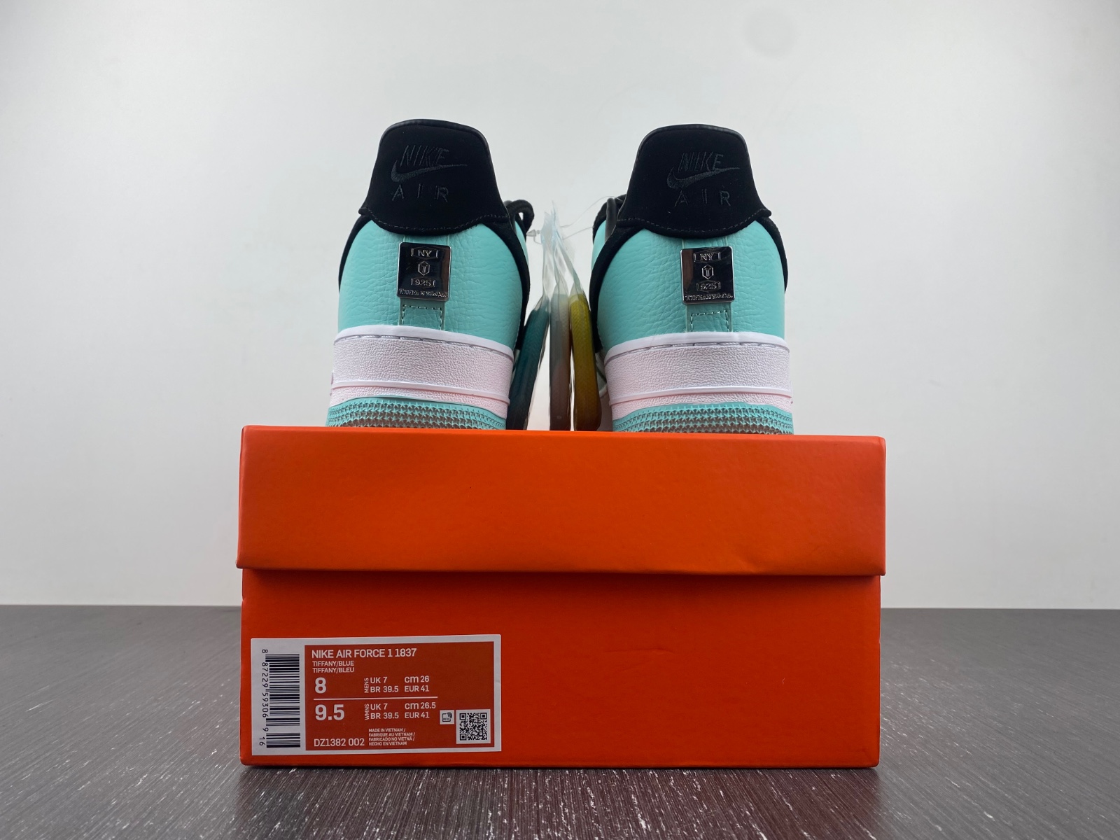 Tiffany & Co. x Nike Air Force 1 Low Blue DZ1382-002