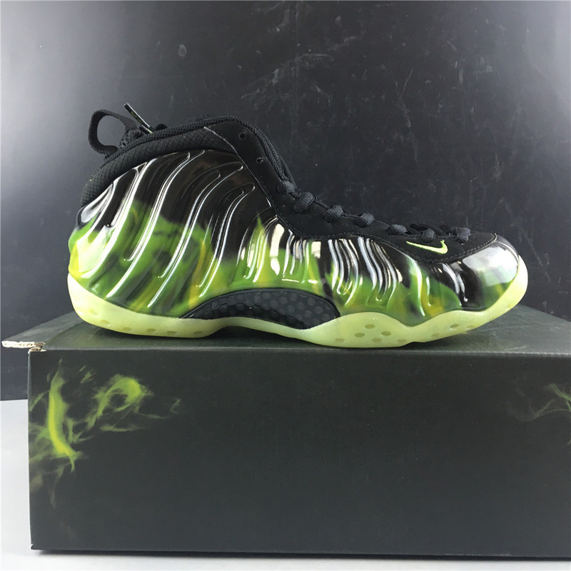Nike Air Foamposite One ParaNorman - 579771-003