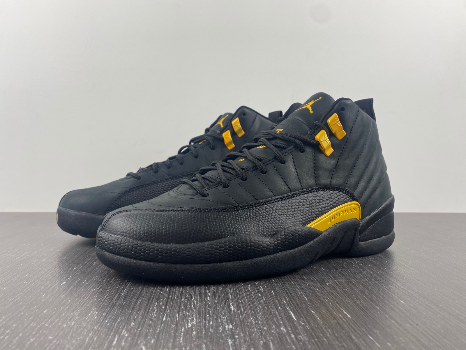 Air Jordan 12 Retro
