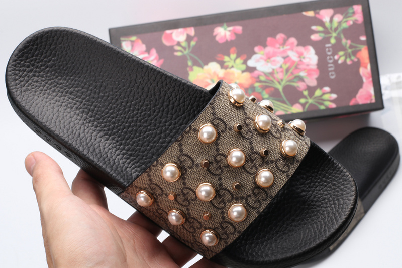 Gucci slide (EU35-EU46)