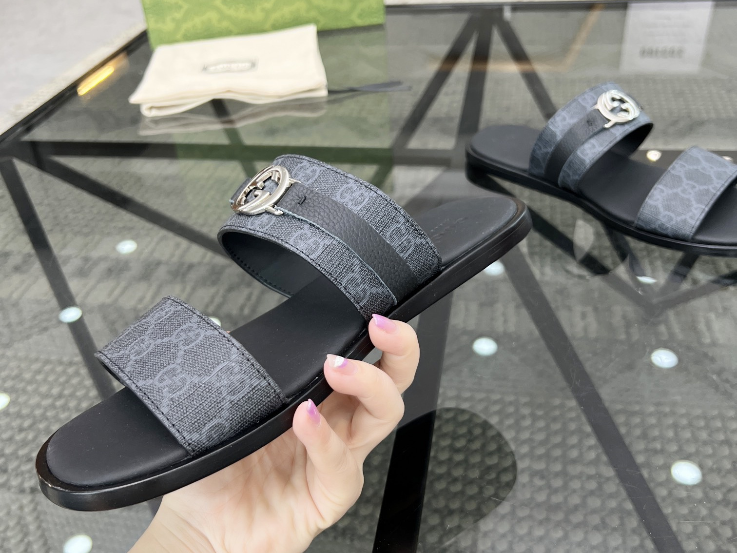 GUCCI SLIDE (EU38-EU46)