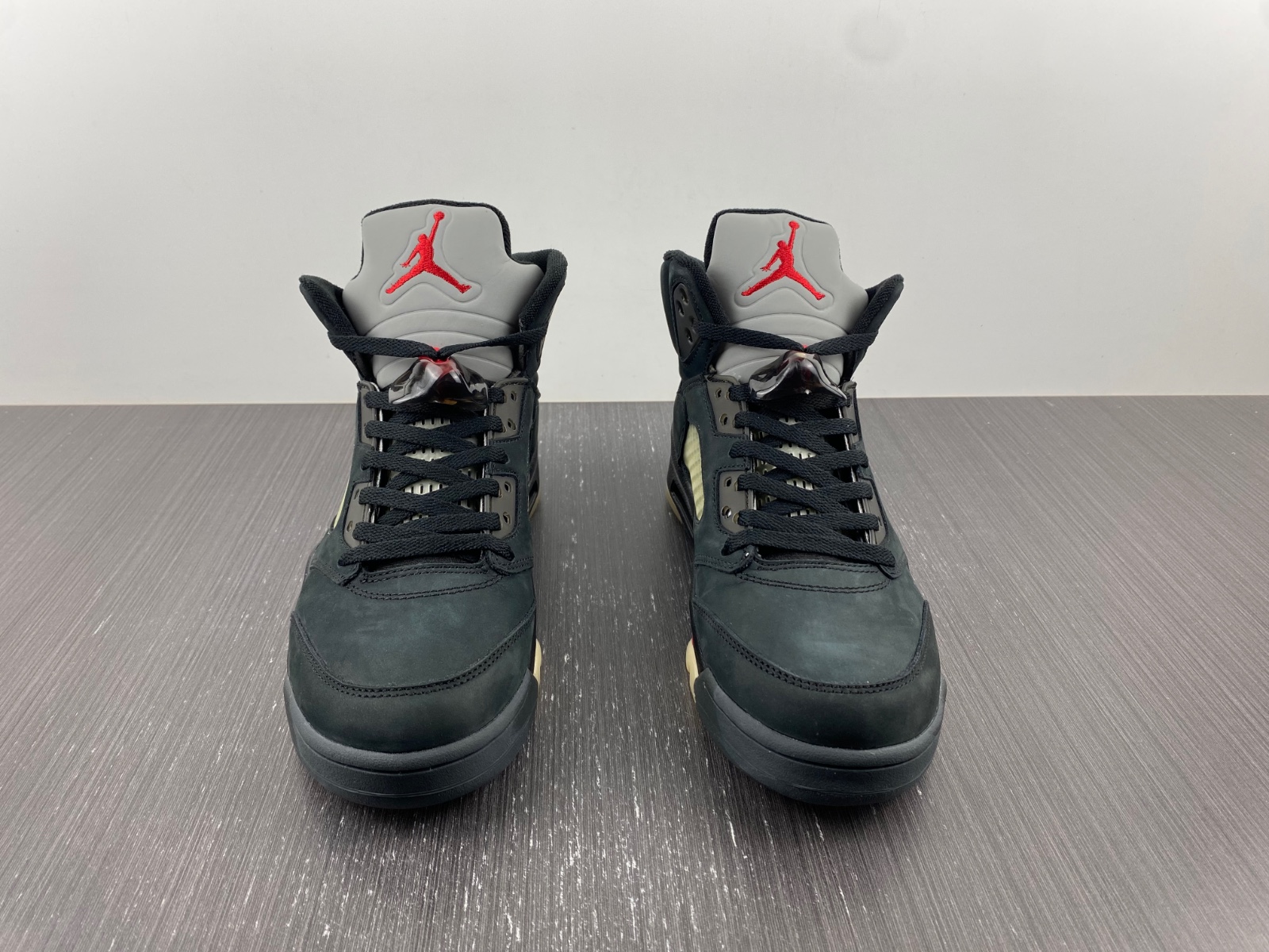 Air Jordan 5 Gore-Tex “Off Noir” DR0092-001