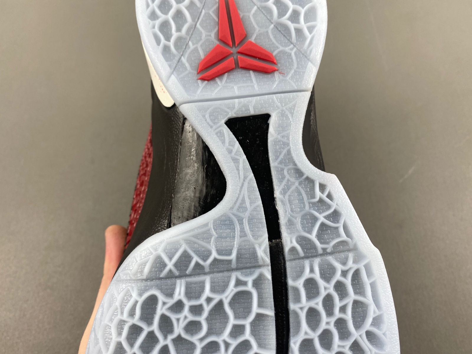 Kobe 6 Protro   DH9888-656