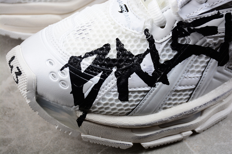 Balenciaga Runner Sneaker