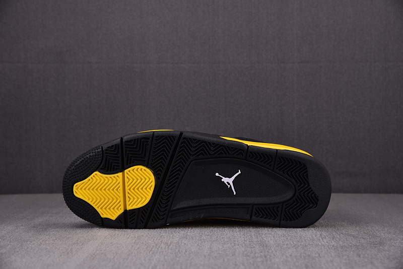 Air Jordan 4 Thunder 2023 DH6927-017
