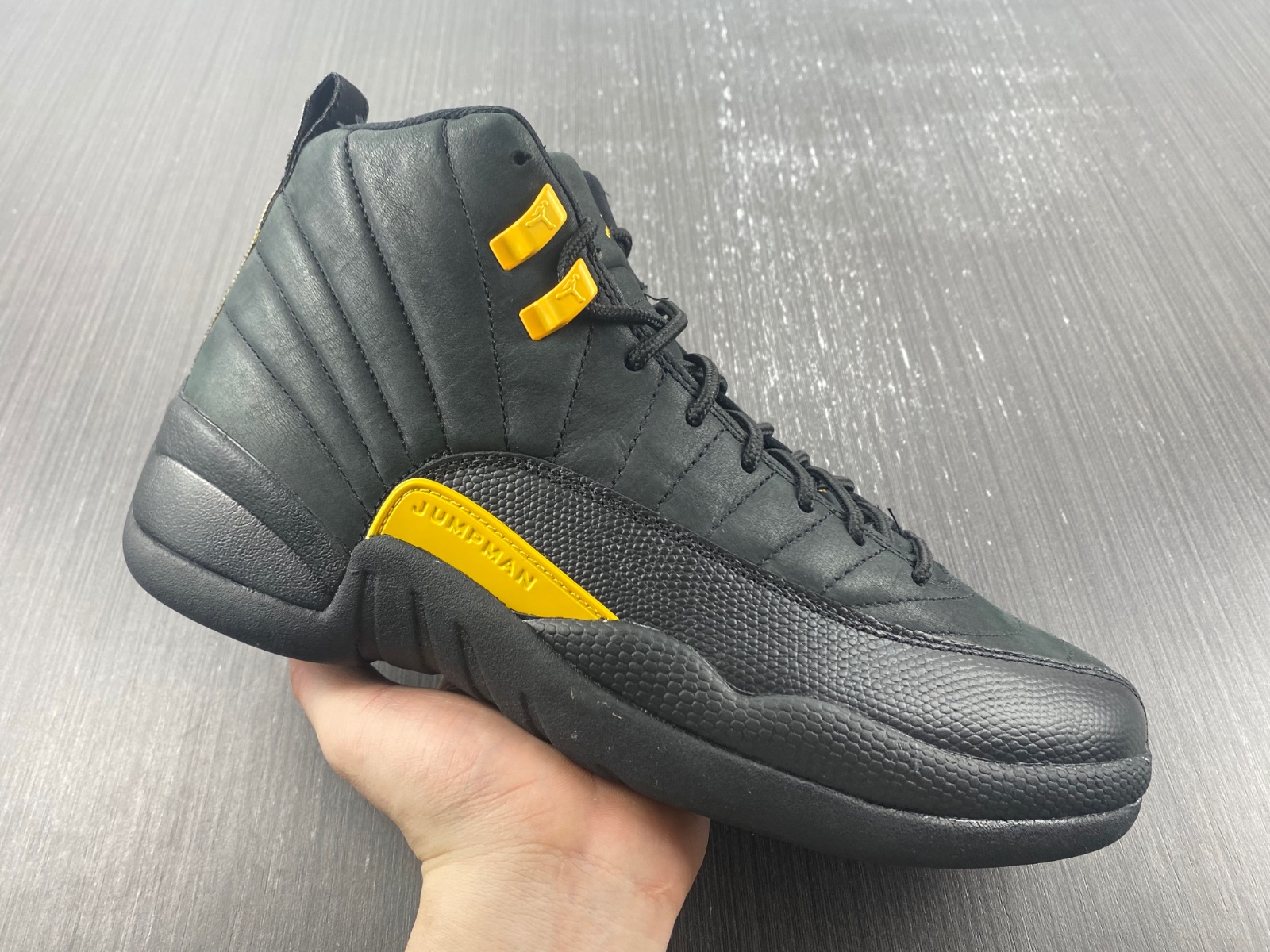 Air Jordan 12 Retro