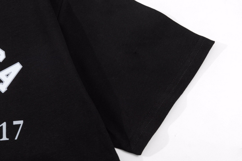 Balenc1aga T-SHIRT 2302049