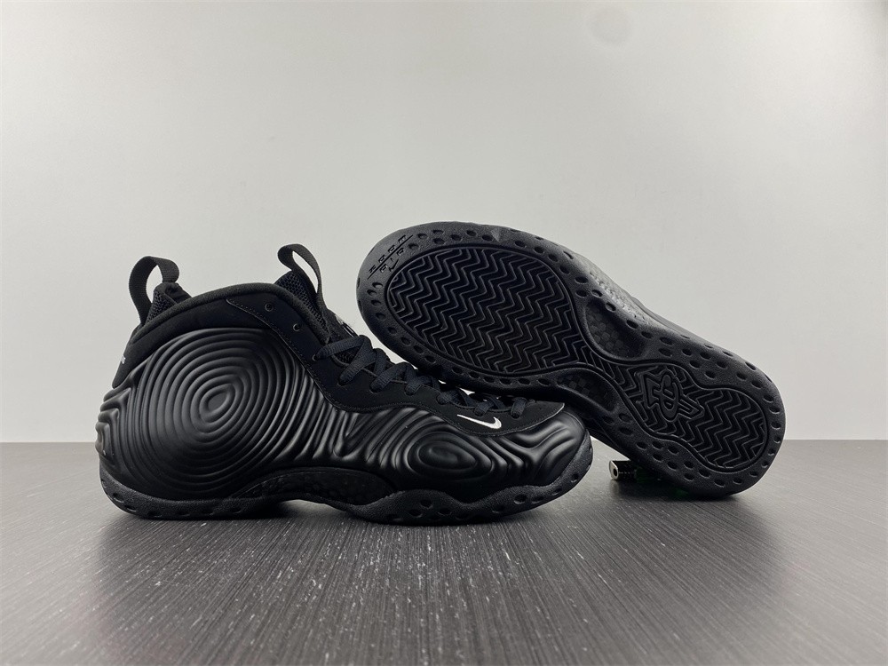 CDG x Nike Air Foamposite One DJ7952-001