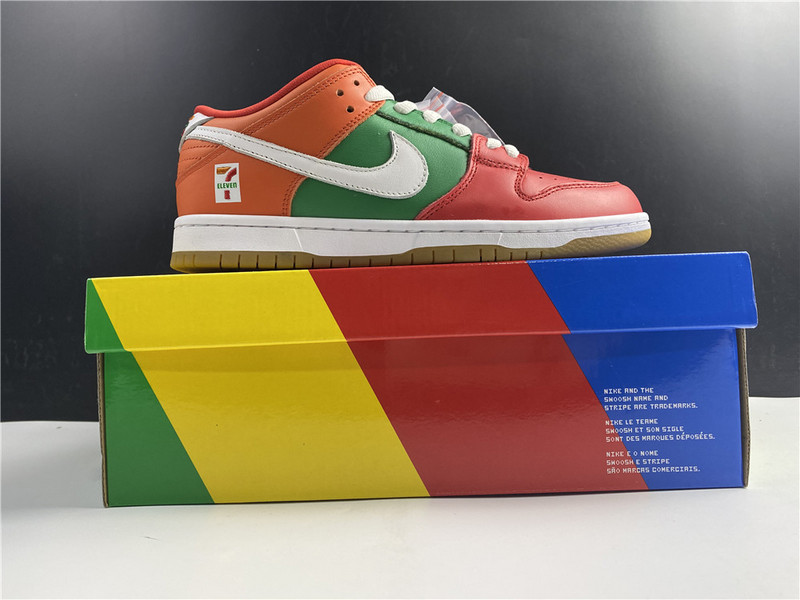 Nike SB Dunk Low 7 Eleven - CZ5130-600