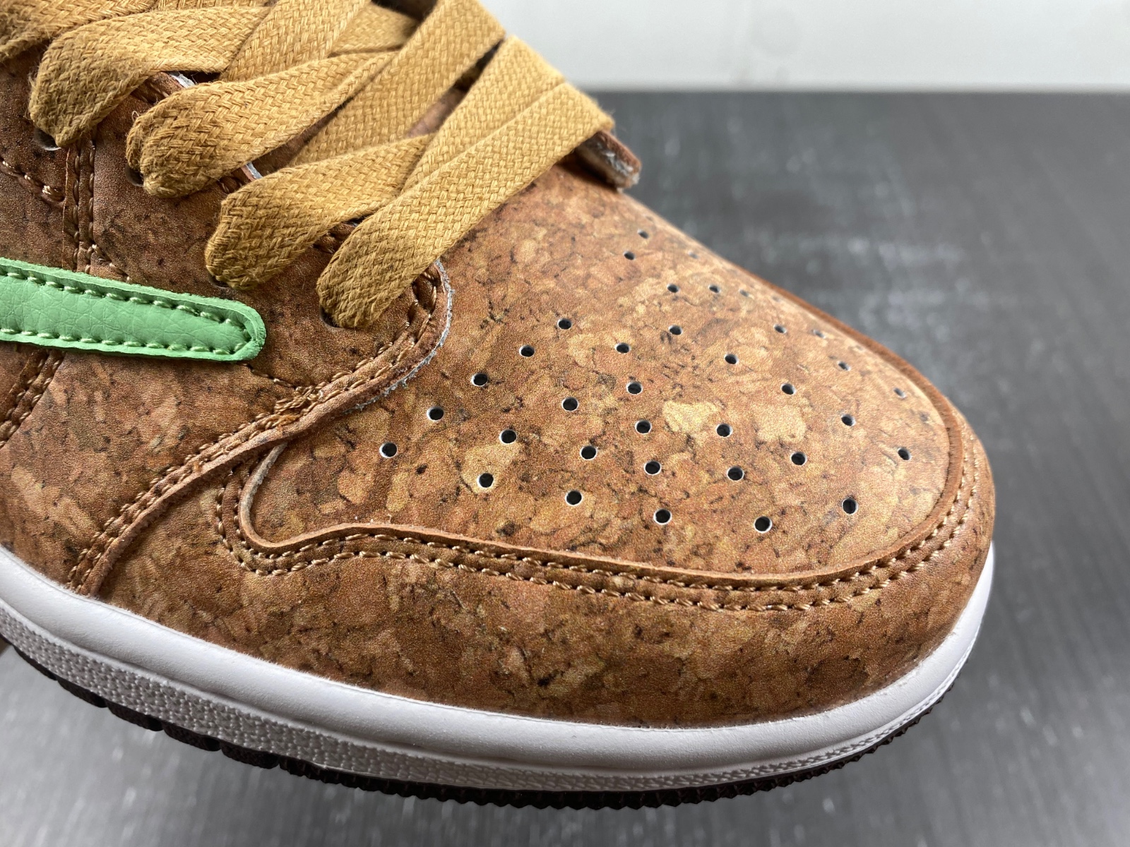 Travis scott x Air Jordan 1 Low