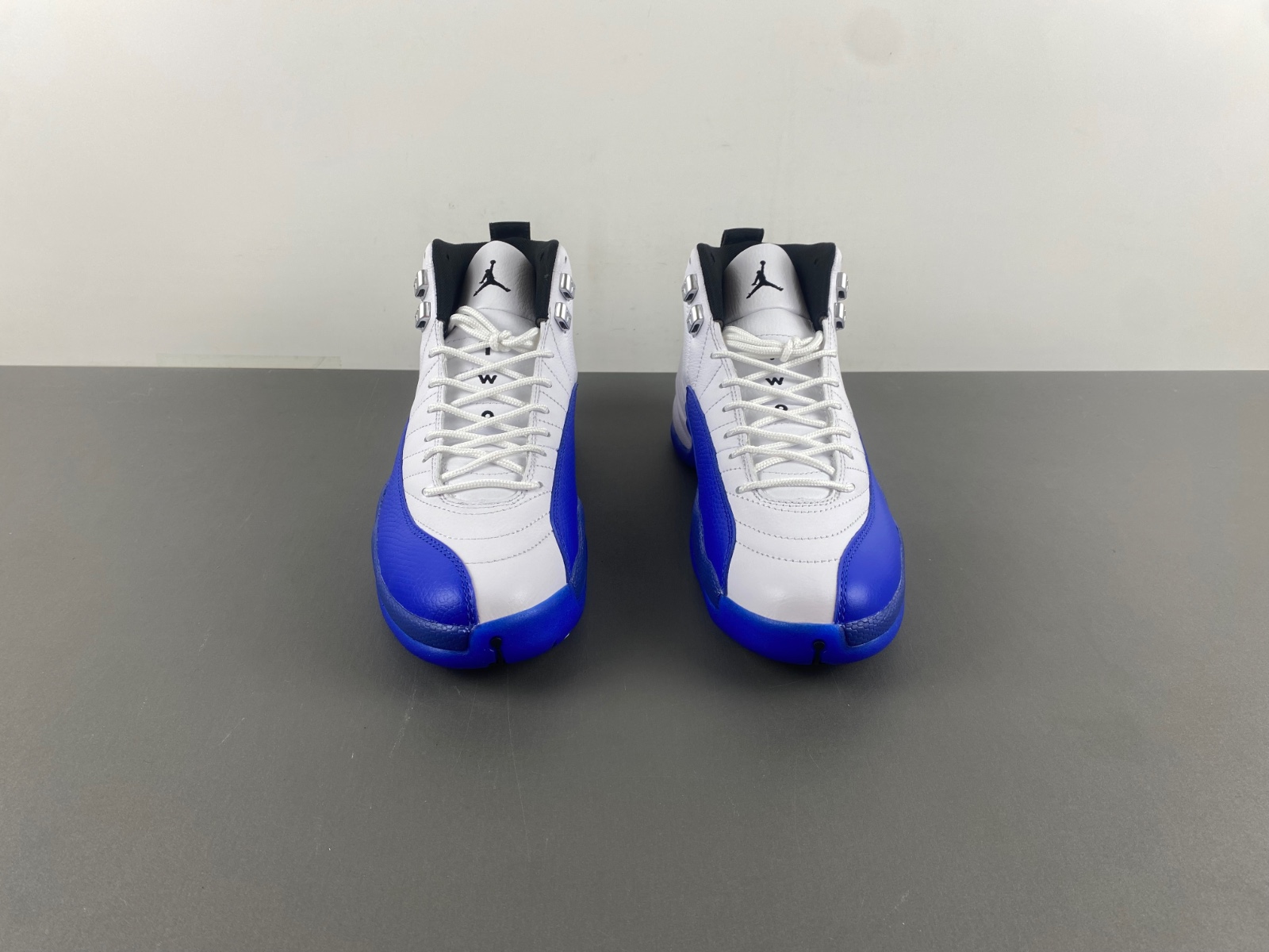 Jordan 12 Retro Blueberry    CT8013-140
