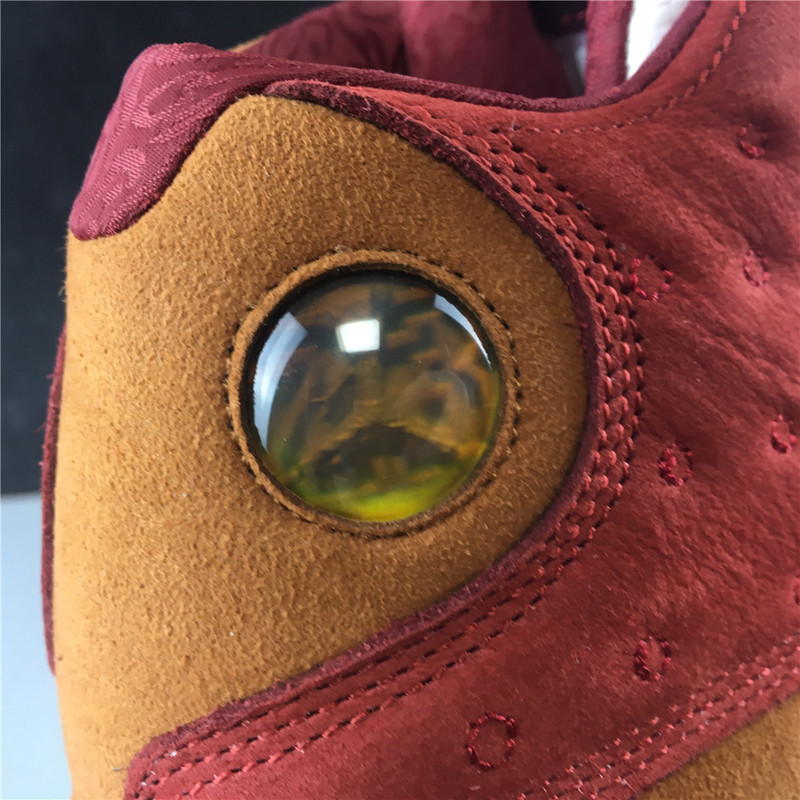 Air Jordan 13 Retro Premio