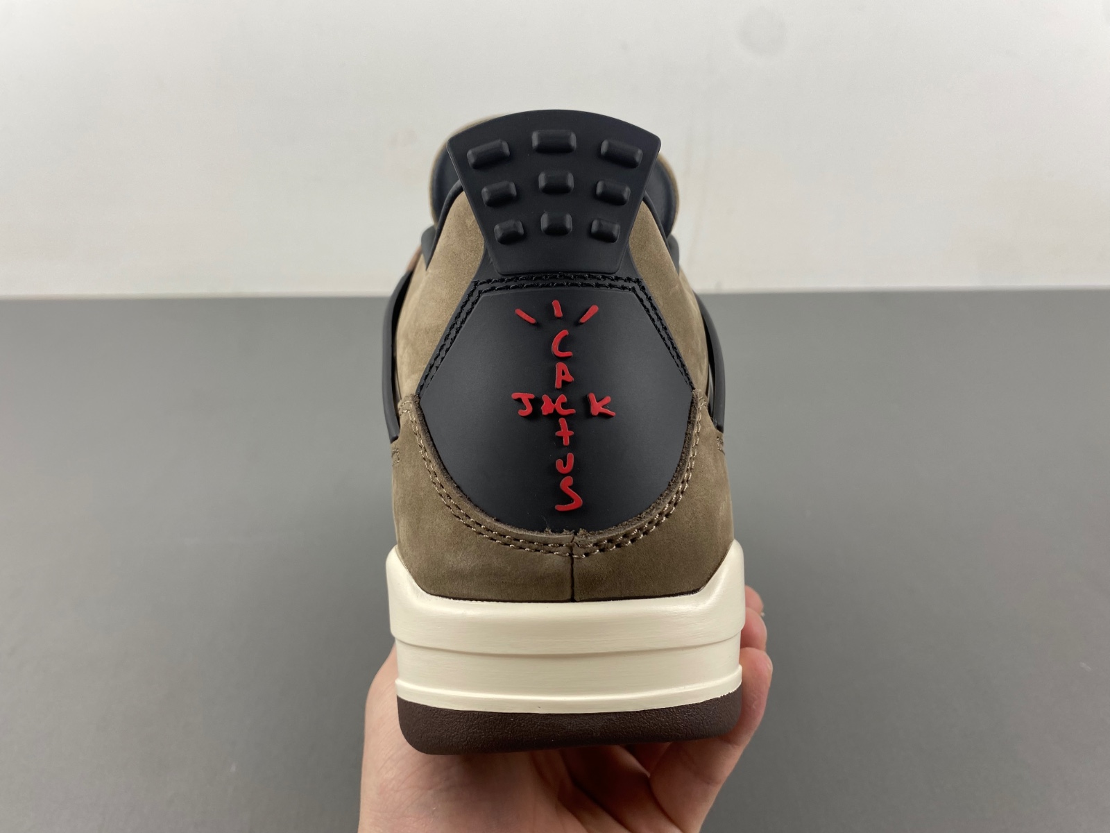 Travis Scott x Air Jordan 4 Retro Brown AJ4-882335