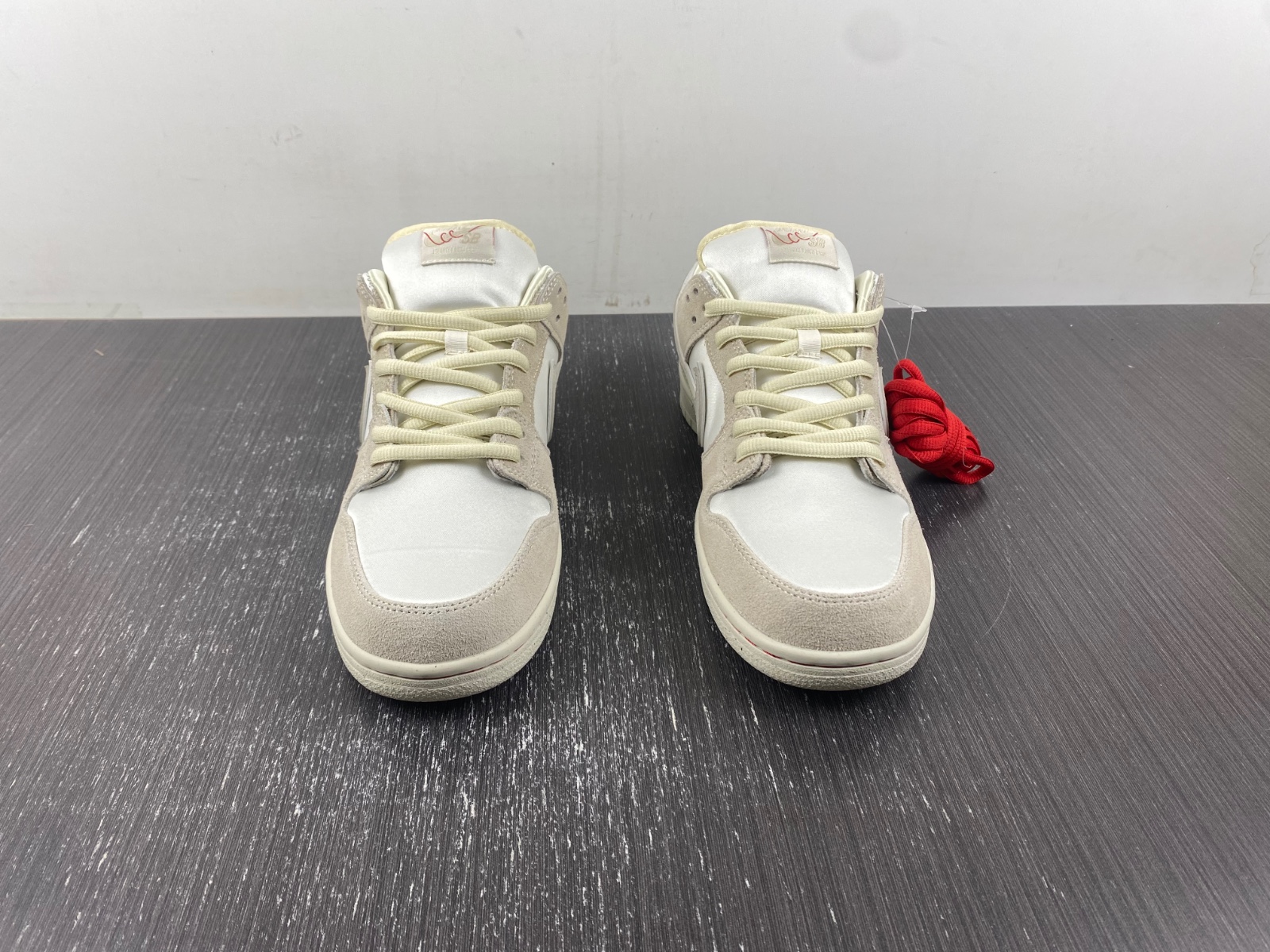 Nike SB Dunk Low Valentine