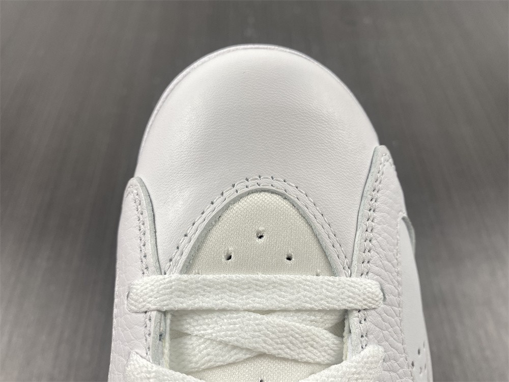 Air Jordan 6 “Red Oreo” CT8529-162