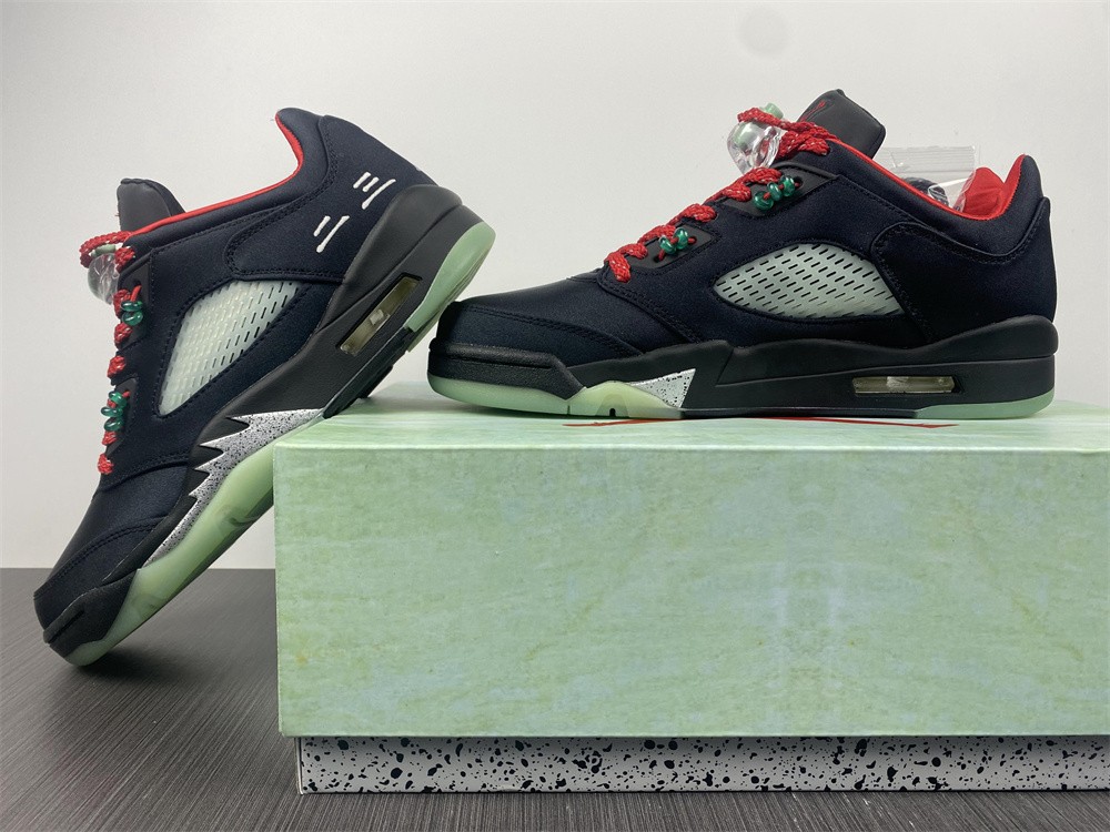 Air Jordan 5 Retro  Anthracite DM4640-036