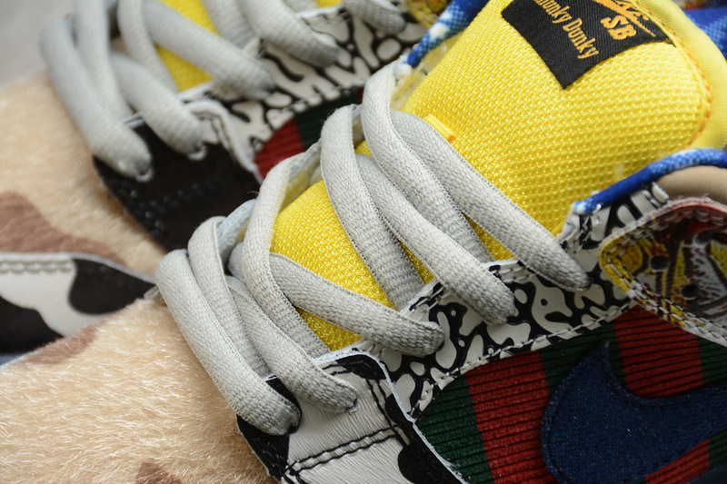 Nike SB Dunk Low Pro IW What the Dunk 318403-175