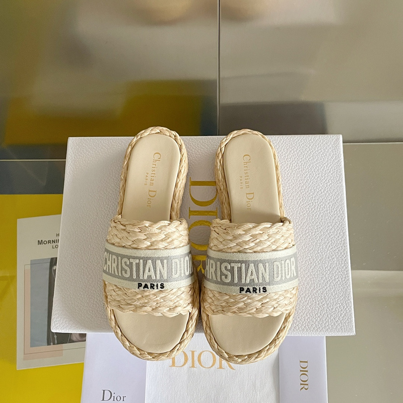 D1OR DWAY SLIDE (EU35-EU41)