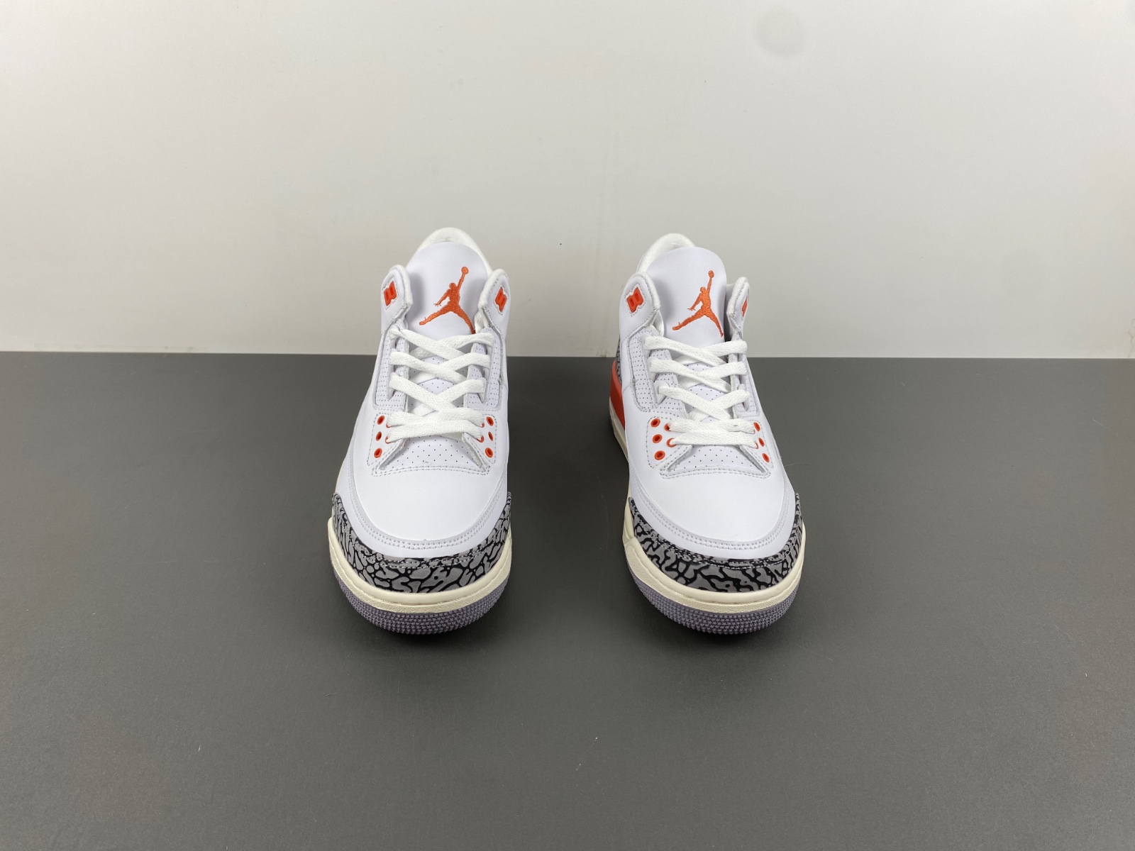 Air Jordan 3 Retro
