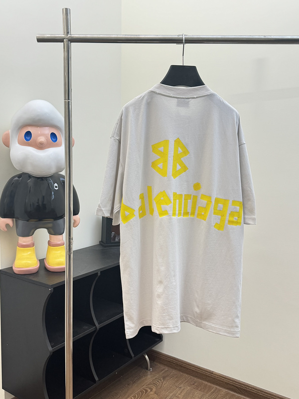 Balenc1aga T-SHIRT 2404001