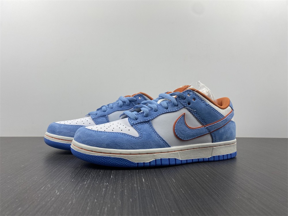 Katsuhiro Otomo x Nike Dunk Low "Steam Boy"
