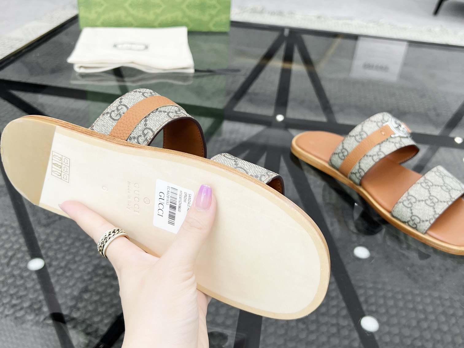 GUCCI  SLIDE (EU38-EU46)